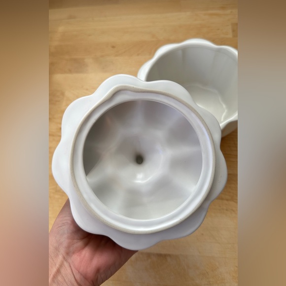 NWOT Cute Stoneware Pumpkin Crock! - Picture 7 of 9